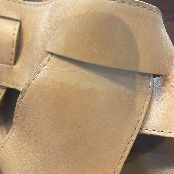 Ava & Aiden wedge sandles, nude leather, size 6. - Picture 8 of 9